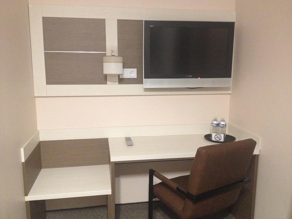 Motelis Bu-Bu Pļaviņas Zewnętrze zdjęcie